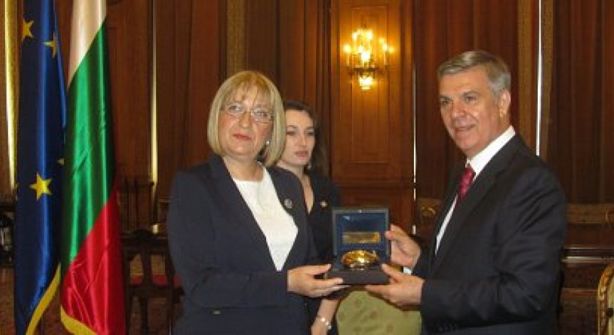 Цецка Цачева: Приемането на България и Румъния в Шенген гарантира по-висока степен на сигурност за целия ЕС