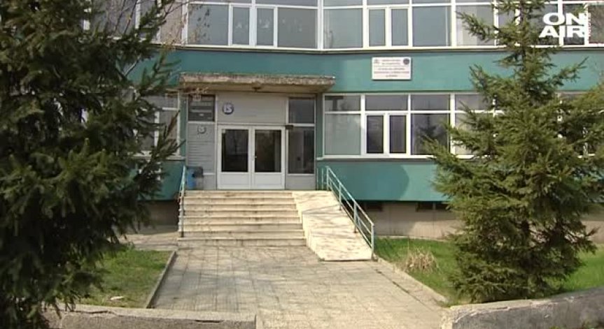 Спецпрокуратурата влезе в ДАИ-Перник, седем служители са задържани