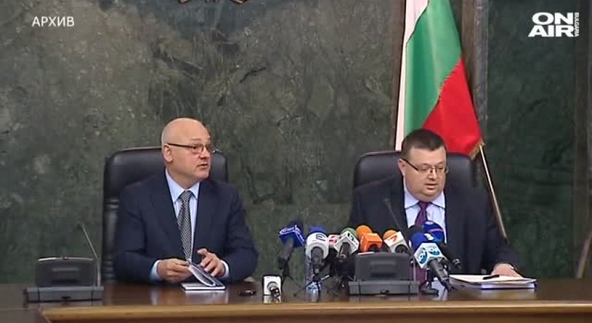 Кабинетът да промени договора с 