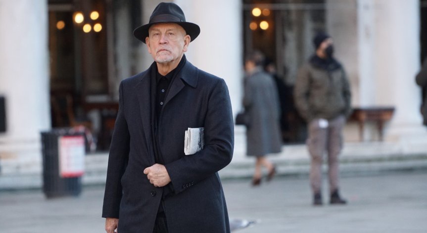 Джон Малкович пристигна в България: Много ми хареса София и исках да се върна