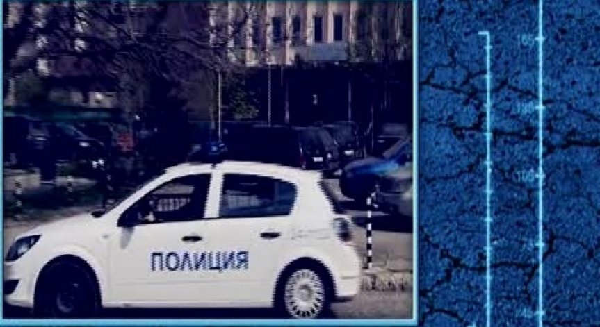 Полицаите със служебни коли-задължително на изпит по теория и кормуване