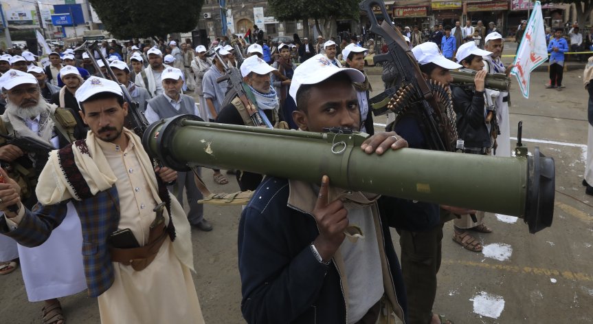 САЩ превантивно удариха дронове и ракети на хутите в Йемен