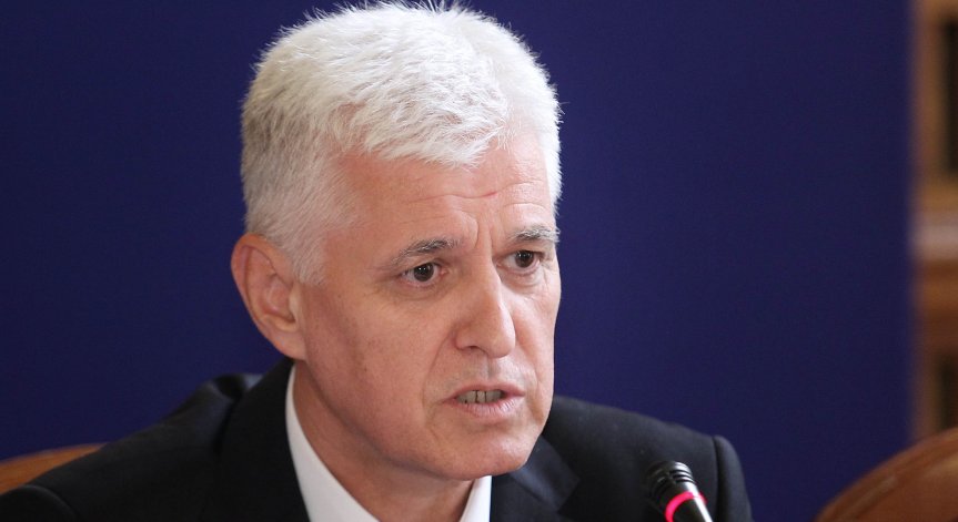 Димитър Стоянов: Голям е отливът на армията, трябва да се мислят стимули