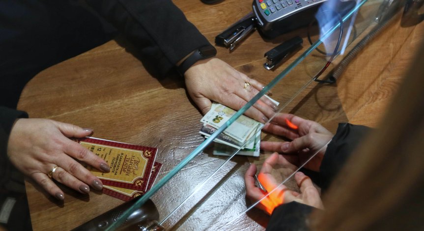 Посещаваме ли достатъчно често културни събития.