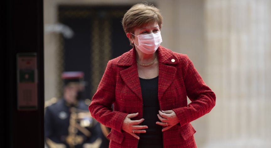 Кристалина Георгиева: Омикрон може да забави възстановяването на икономиката