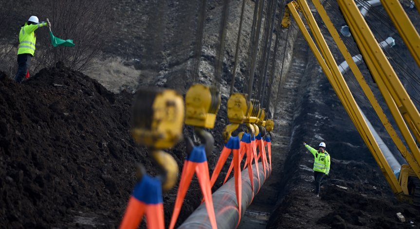 Рискова стъпка: Сърбия ще снабдява с газ Бocнa и Xepцeгoвинa