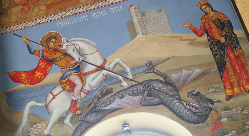 Добър, справедлив и принципен е.