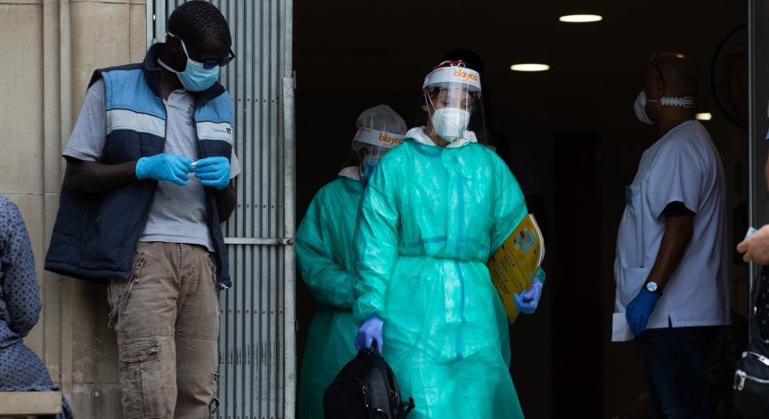 200 000 души под карантина в Каталуния  - местен съд я отмени