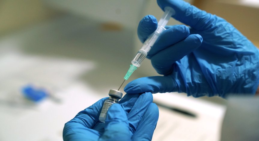 Недостиг на ваксини, кога започва масовата ваксинация в Сърбия