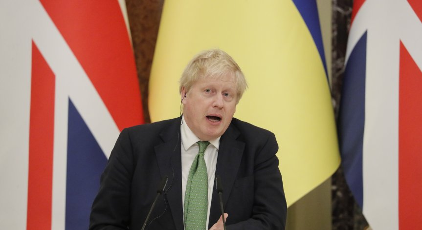 Джонсън: Русия да се откаже от всякакви военни действия срещу Украйна!