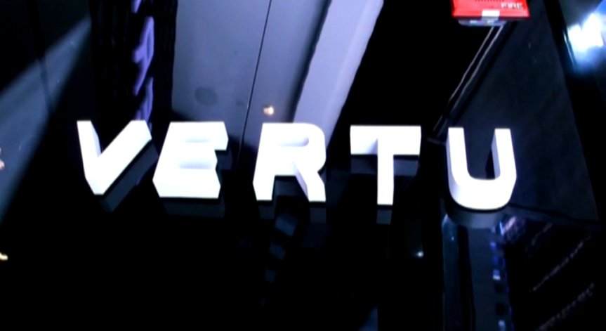 Новият смартфон на Vertu струва 5 100 евро