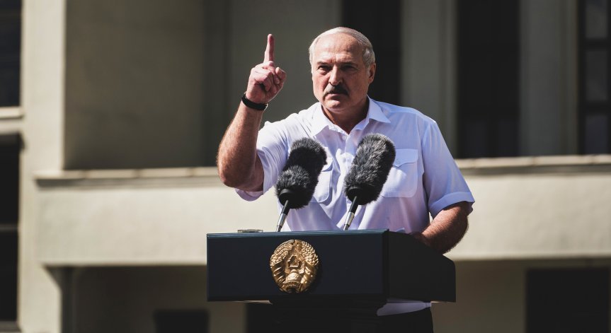 Великобритания и Канада налагат санкции на Лукашенко