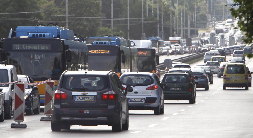 ЕС с механизъм за коригиране на въглеродните емисии на границата