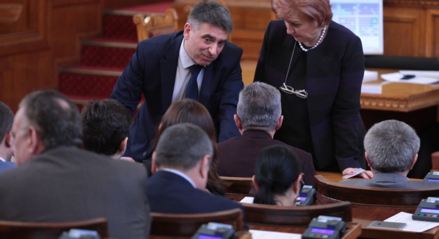 Депутатите решиха единодушно, че ще връщат надвзетите пари от субсидии