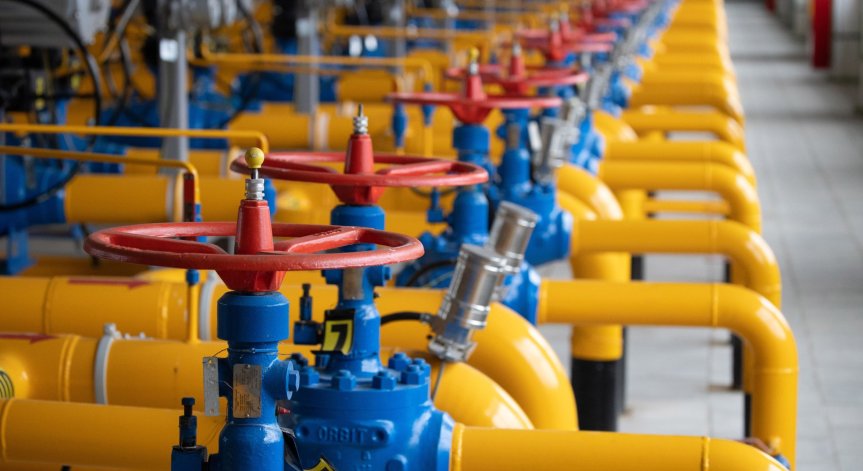 Китай обмисля увеличаването на дялове в руския енергиен сектор