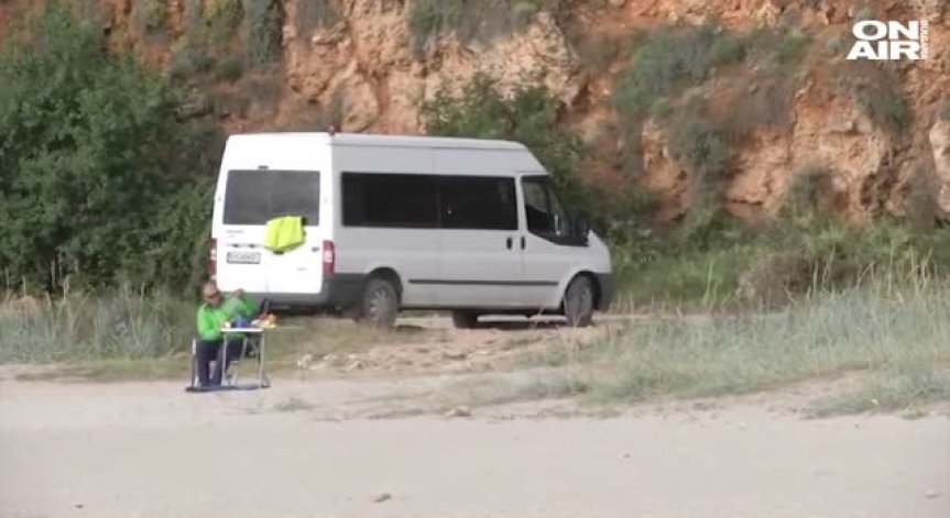 Хванаха нарушители, паркирали колите си на 