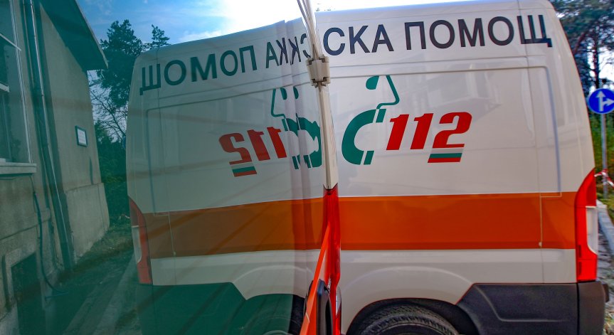 Двойна смърт на пътя - шофьор и спътникът му загинаха в катастрофа край Ямбол