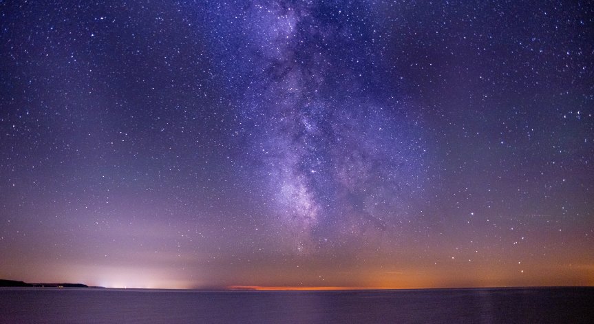 Могат да помогнат за обяснението на ранната еволюция на Вселената.