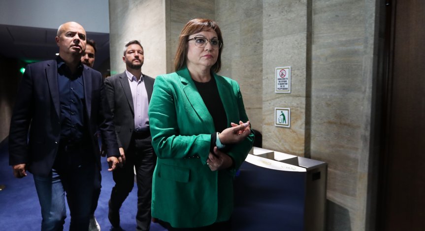 Нинова: ПП-ДБ върнаха Борисов на власт, а Радев го бетонира