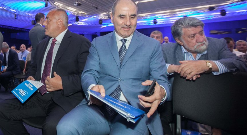 Официално: Цветанов е освободен от постовете си в ГЕРБ