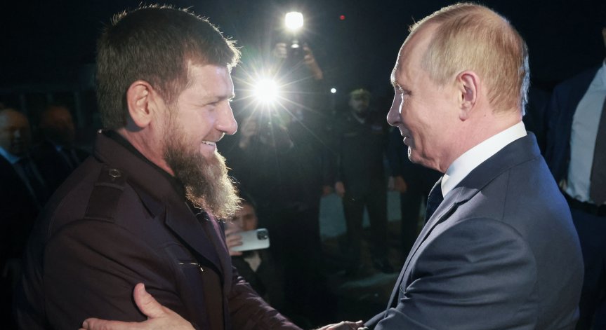 През май Путин заяви, че планира да посети Чечения.