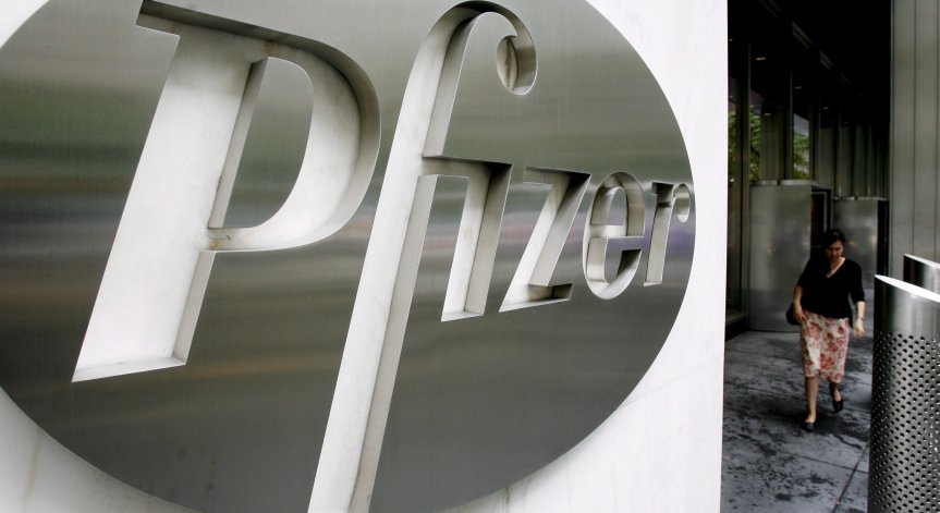 С 4 дози, но заразен: Собственикът на Pfizer даде положителен тест за Ковид-19