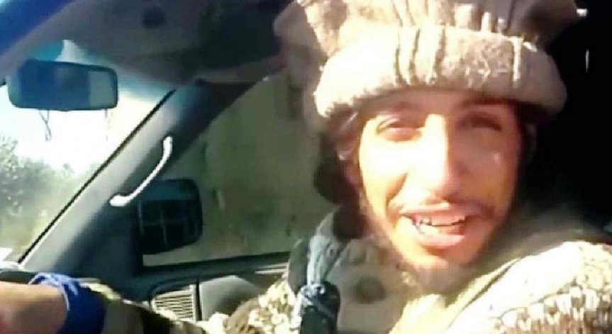 Абделхамид Абаауд трябваше да бъде изгорен до смърт, смятат близките на убиеца в Париж