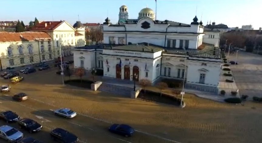 Мъжки екип от ГЕРБ преговаря с Патриотите