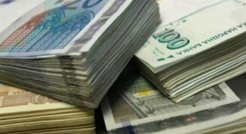 Фирма за бързи кредити в Търговище преби свой клиент в офиса си