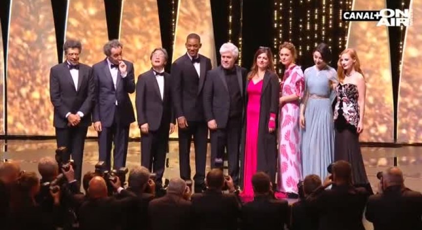 70-тото издание на кинофестивала в Кан бе открито при безпрецедентни мерки