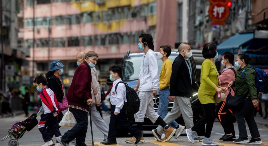 Имунолог: Маските работят по-зле при Омикрон и Делта