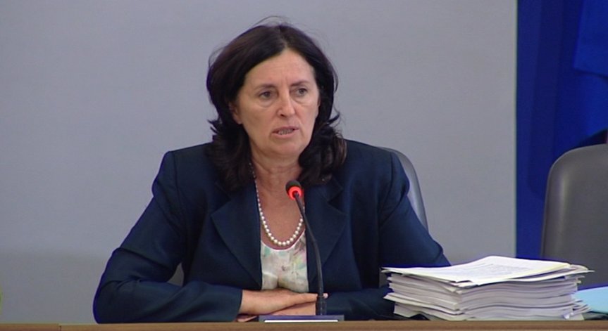 Намаляват с поне 20% таксите на Агенцията по вписванията (видео)