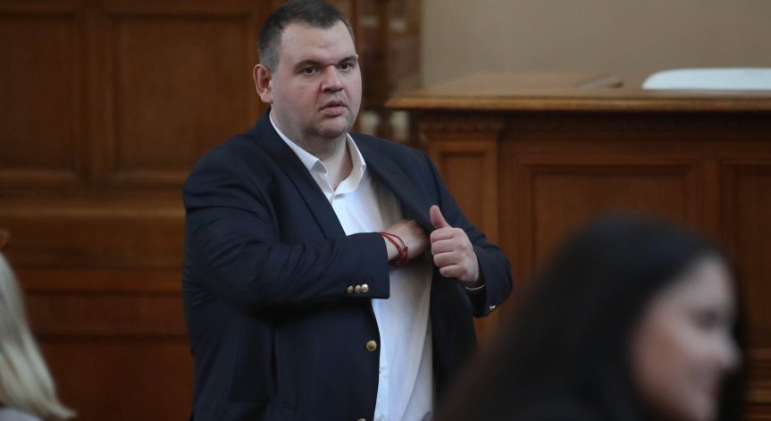 Депутатите определят и гласуват дневния ред в НС до края на седмицата