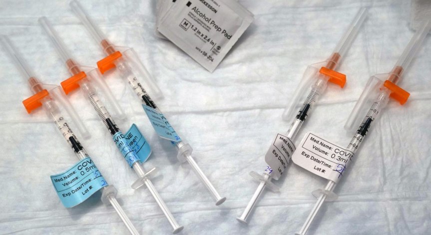 BioNTech възнамерява временно да се откаже от патента си за ваксината