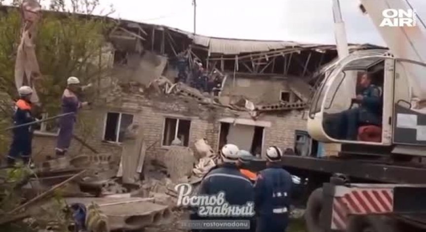 Взрив в жилищен блок в Русия отне живота на двама души
