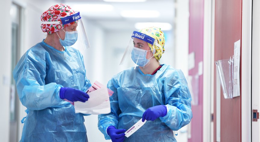 Ковид-19 се завърна в Нова Зеландия и отложи изборите