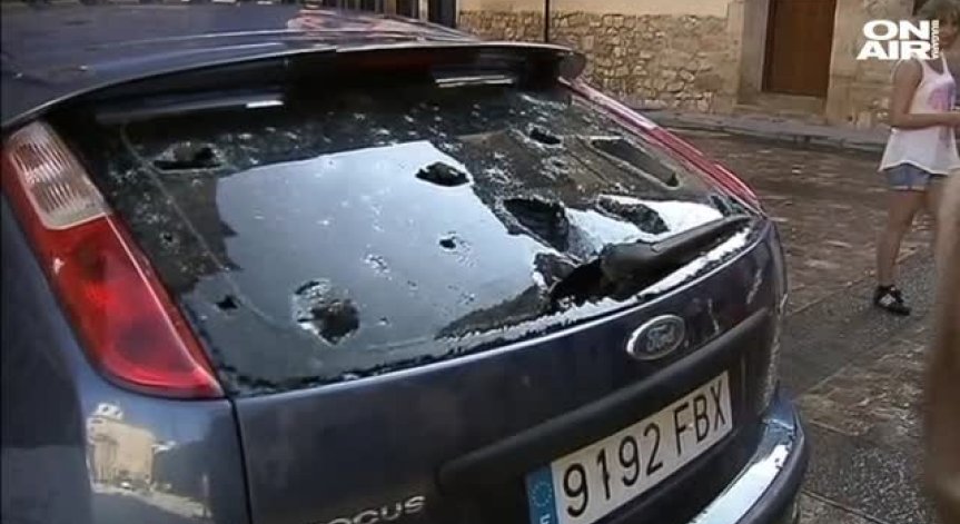 15-минутна градушка потроши градче в Испания