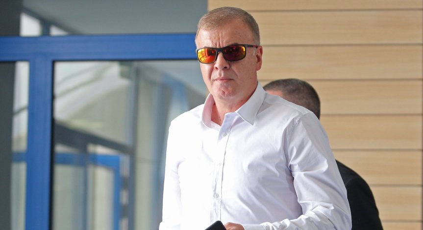 ''Левски на Левскарите'' и НКП свалиха доверието си от Сираков, започват 