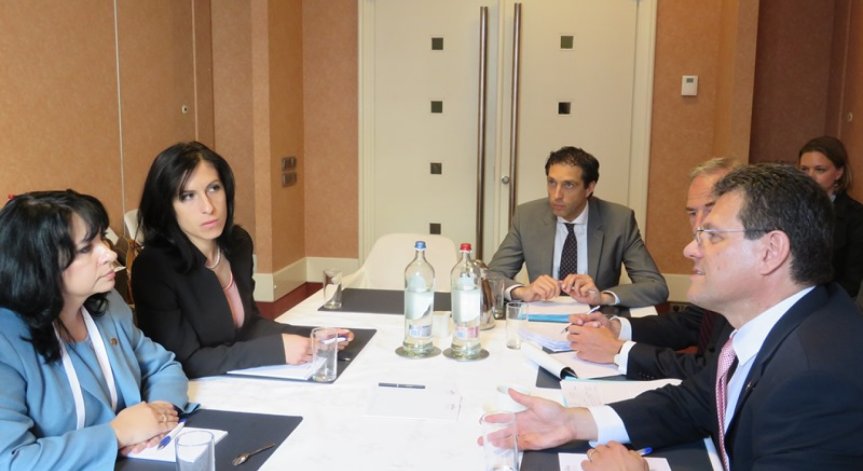 ЕK подкрепя напредъка на България по изграждането на междусистемните газови връзки