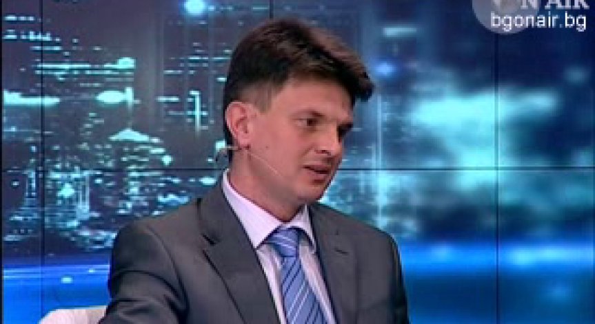 Вдигането на плоския данък ще увеличи сивия сектор, според експерти