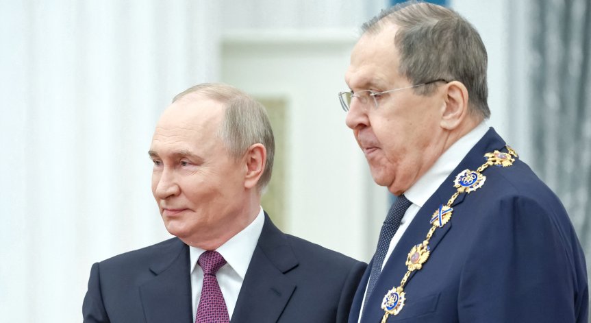 Церемонията се проведе в Екатерининската зала на Сенатския дворец в Кремъл.