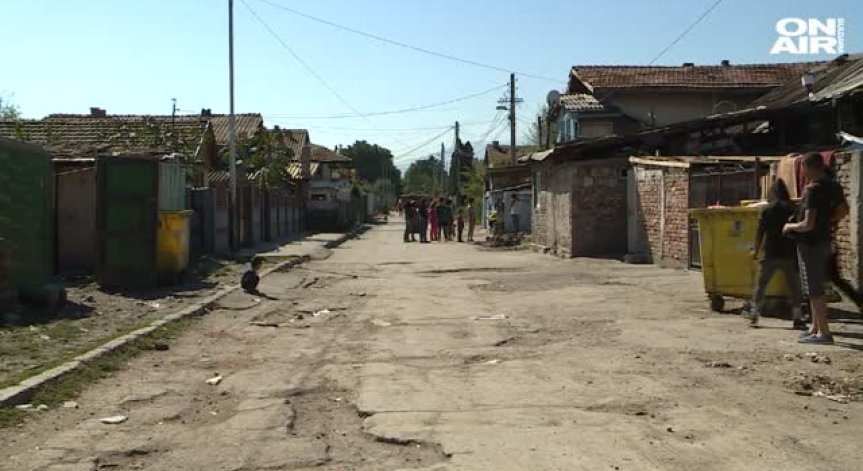 Масов бой с брадви и ножове между ромски семейства в столичния 