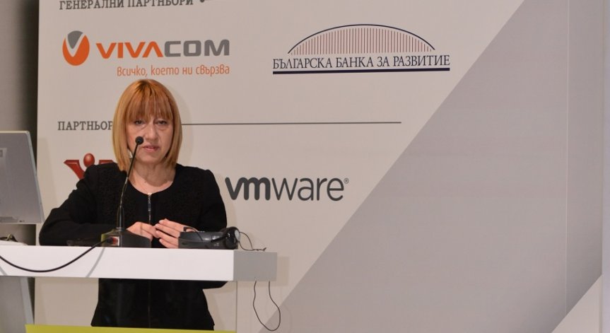 Анелия Клисарова: Готови сме да решаваме проблемите на образованието с бизнеса