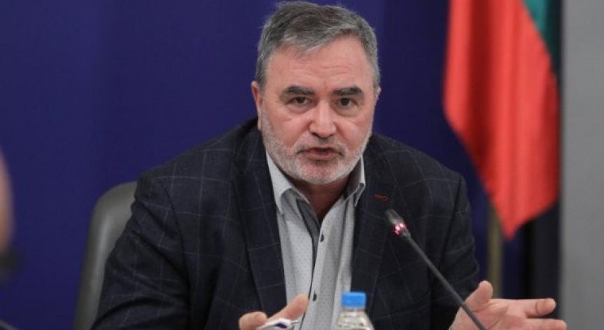 Доц. Кунчев: 98% от хоспитализираните с Ковид-19 у нас са без ваксина