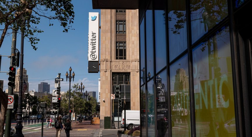 Twitter прибягва до контрамерки, за да се защити от Мъск