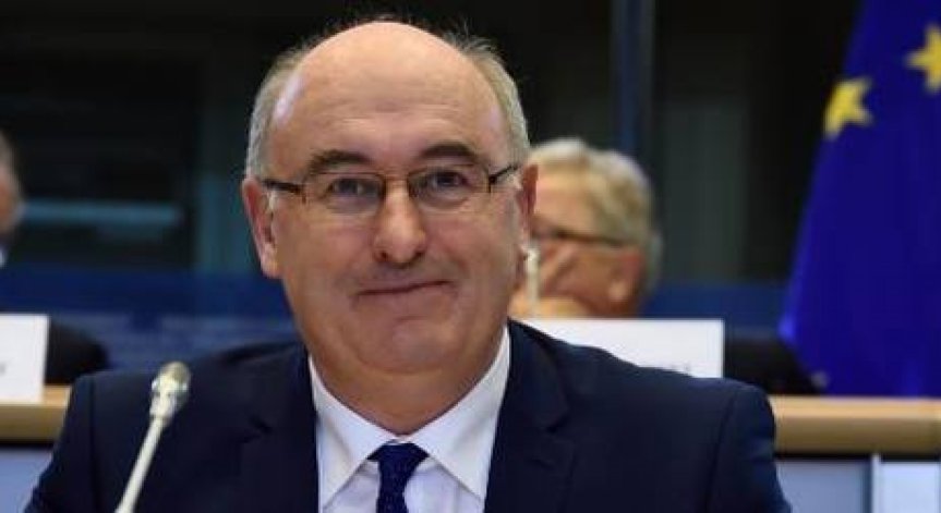 ЕК: Трябва да се погрижим България да не продължава да страда от руското ембарго