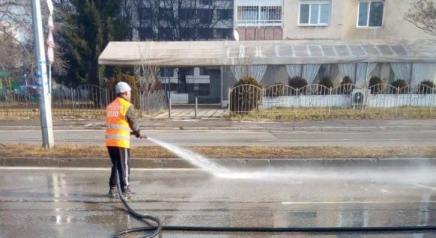Фандъкова нареди да се измият улиците и булевардите в София
