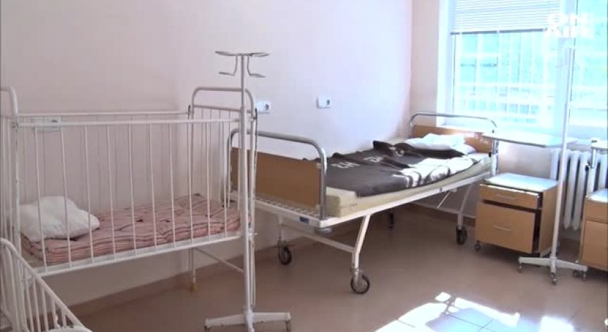 Ямбол чака изследванията на отровените с храна деца
