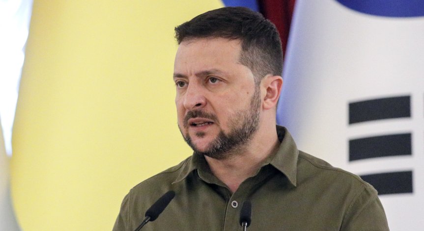 Зеленски: Украйна се нуждае от небесен щит, така ще преборим руския ракетен терор