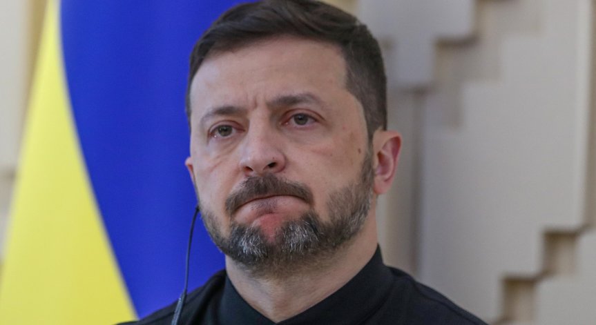 Зеленски обяви, че девет души са загинали при нападението, а седем са били ранени.
